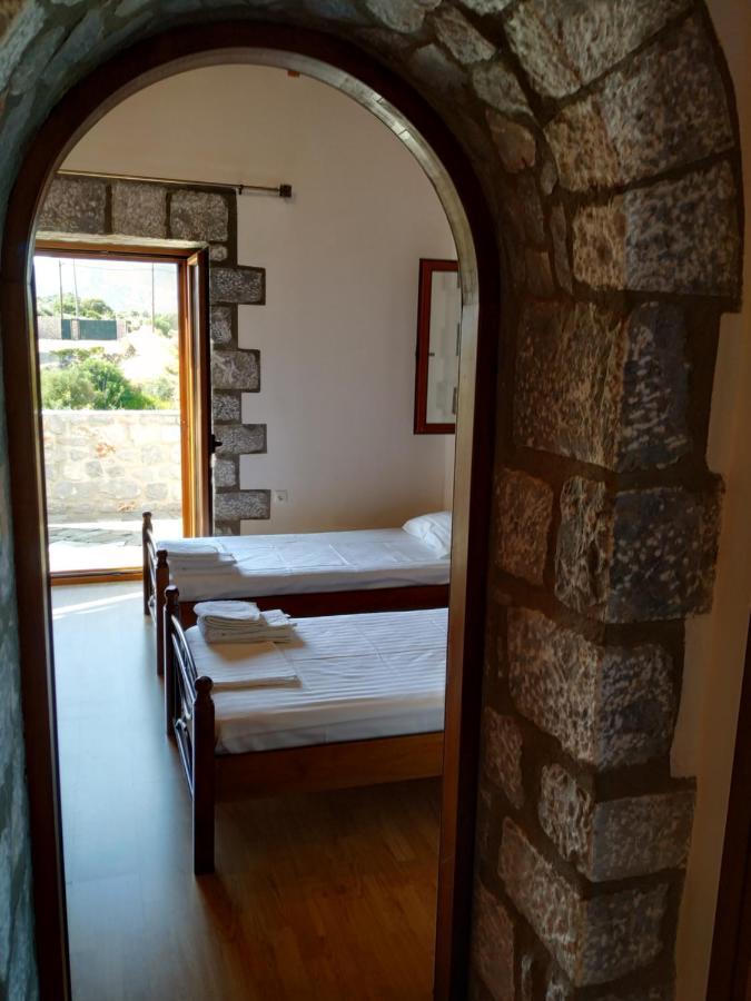 Villa Xifias Stonehouse Monemvasía Exterior foto